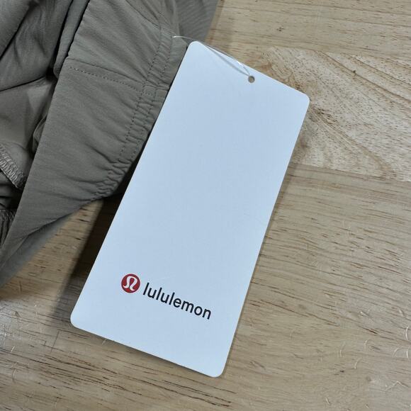 Lululemon Dance Studio Slim-Fit High-Rise Flared Pant Sheer Oak Size X-Small NWT - Picture 7 of 11